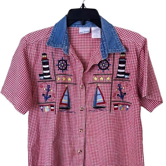 Vintage 90’s Bobbie Brooks Red Checkered Sailboat Shirt Size Small - Picture 2 of 5